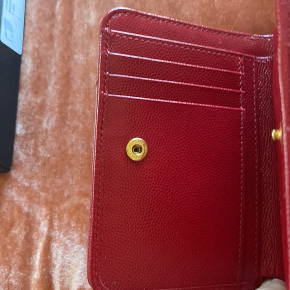 YSL Grain De Poudre Matelasse Chevron zip Wallet - Picture 5 of 8